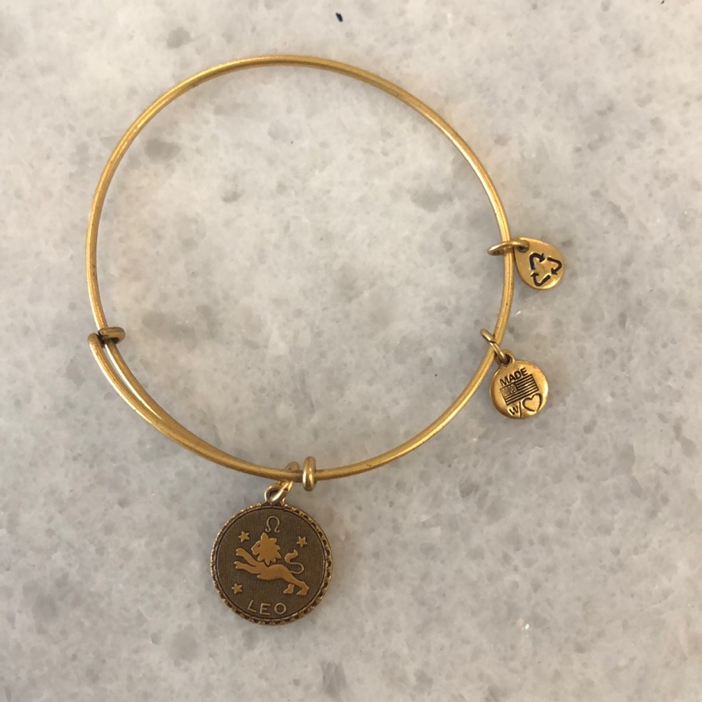 Alex & Ani Leo Astrology bracelet